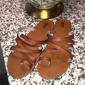 Mossimo Sandal